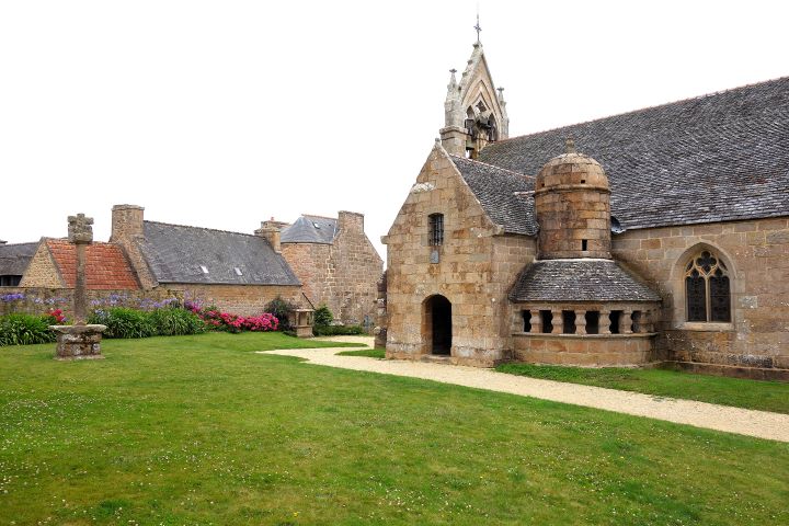 L'Eglise Saint-Laurent, Trégastel