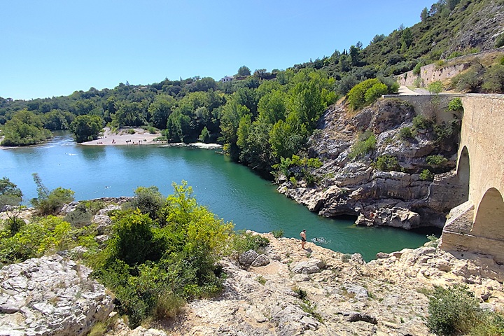 Les gorges de l’Hérault, site naturel classé entre Aniane et Saint-Guilhem-le-Désert