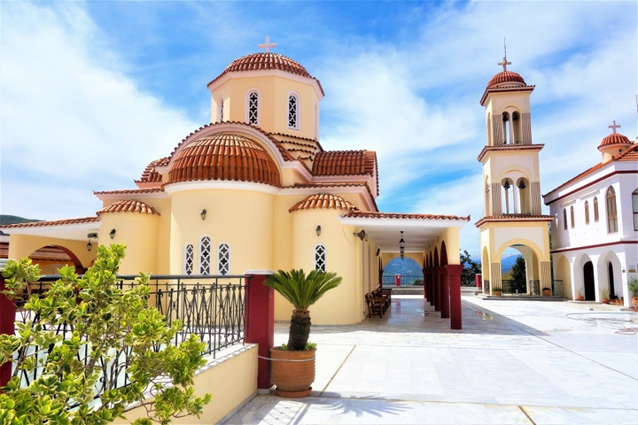 Le Monastère Agios Raphail, Spili