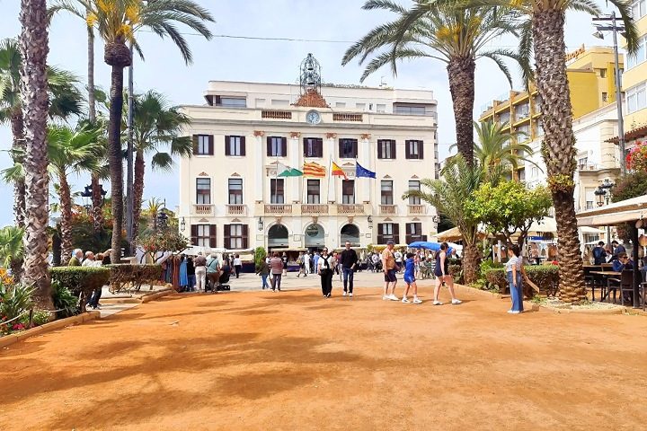 La Casa de la Villa, Hôtel de ville néoclassique de Lloret de Mar, Costa Brava